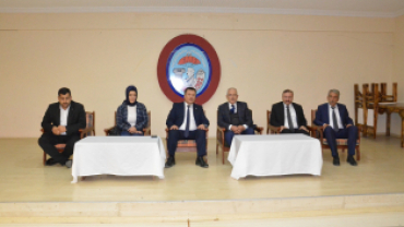 AK PARTİ MANİSA MİLLETVEKİLİ İSMAİL BİLEN PARTİ ÇALIŞMALARI VE ESNAF ZİYARETLERİ,STK VE ODA ZİYARETLERİ KAPSAMINDA BUGÜN EMET İLEMİZDE BULUNUYOR...ZİYARETLERE AK PARTİ KÜTAHYA İL BAŞKAN YARDIMCISI MEHMET ALİ KIZILTAN'DA EŞLİK ETTİ..