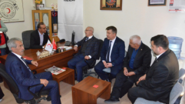 AK PARTİ MANİSA MİLLETVEKİLİ İSMAİL BİLEN PARTİ ÇALIŞMALARI VE ESNAF ZİYARETLERİ,STK VE ODA ZİYARETLERİ KAPSAMINDA BUGÜN EMET İLEMİZDE BULUNUYOR...ZİYARETLERE AK PARTİ KÜTAHYA İL BAŞKAN YARDIMCISI MEHMET ALİ KIZILTAN'DA EŞLİK ETTİ..