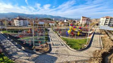 hayırlı olsun gazi emet ! ışıl ışıl bir parkımız oldu ! - akpınar mahallesi millet bahçesi -