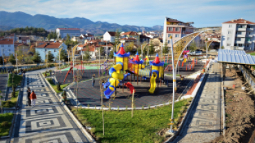 hayırlı olsun gazi emet ! ışıl ışıl bir parkımız oldu ! - akpınar mahallesi millet bahçesi -