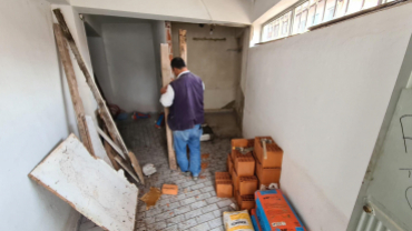Emet belediyemiz ekiplerince Terlemez Camii'nde tadilat çalışmaları yapılıyor