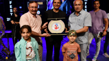 RAFET EL ROMAN KONSERİNDEN KARELER
