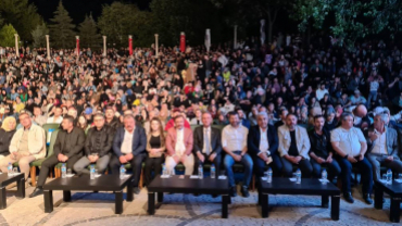 MUHTEŞEM MUAZZEZ ERSOY KONSERİNDEN KARELER