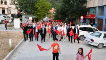 İlçemizde 15 Temmuz Milli birlik yürüyüşü gerçekleştirildi