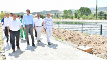 Vali Çelik Emet İlçesinde köy ve merkez çalışmalarını yerinde inceledi