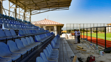 Emet’te 8 adet spor sahası ve 1 yeni şehir stadı hizmete girmek üzere