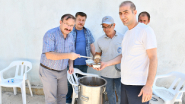 Emet Belediyesinden 5 bin kişilik aşure ikramı