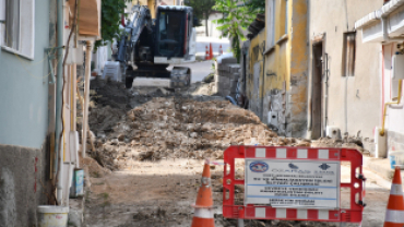 SAĞLIKLI KENT, TEMİZ SU SLOGANI İLE 60 SENELİK ALTYAPI ÇALIŞMALARI KAPSAMLI BİR EKİPLE SÜRÜYOR