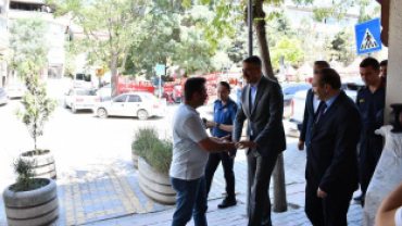 VALİ ÇELİK’E HEMŞEHRİLİK BERATI TAKDİM EDİLDİ