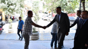 VALİ ÇELİK’E HEMŞEHRİLİK BERATI TAKDİM EDİLDİ
