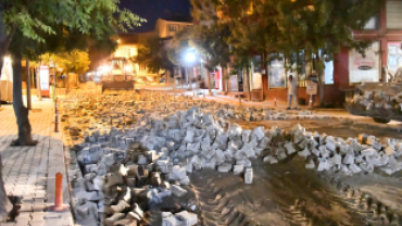 GECE GÜNDÜZ DEMEDEN ÇALIŞIYORUZ