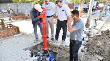 Belediye Başkanımız Hüseyin Doğan altyapı çalışmaları kapsamında Belediyemiz fen işleri birimince Kaynarca caddesinde kilit parke kaldırma çalışmaları ardından başlayan altyapı çalışmalarını yerinde inceleyerek esnaf ve vatandaşlarla bir araya gelerek sür