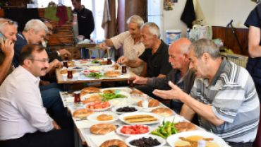 Emet’te Başkan Doğan, Dere Mahallesi sakinleriyle buluştu