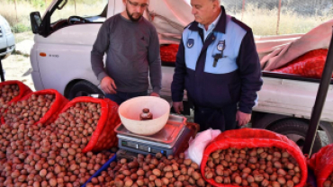 EMET PAZARINDA ZABITADAN SIKI DENETİM