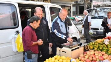 EMET PAZARINDA ZABITADAN SIKI DENETİM