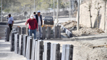 Emet’teki geniş kapsamlı altyapı ve yol çalışmaları sürüyor