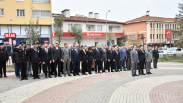 10 Kasım Ulu Önder Mustafa Kemal Atatürk'ün Ebediyete İntikalinin 85. Yıl dönümünde İlçemizde Yapılan Anma Programından Kareler..