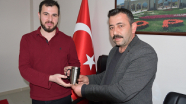 Emet Belediyemiz Öğretmenler Haftası'nda akademisyenleri de unutmadı