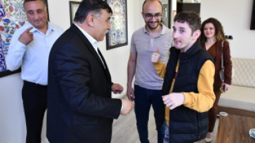 BAŞKAN KOCA;”TÜRKİYEDE  ENGELLİ ERİŞİLEBİLİRLİK ÖDÜLÜ ALAN 2 PARKTAN BİRİNİ EMETTE BİZ YAPTIK”