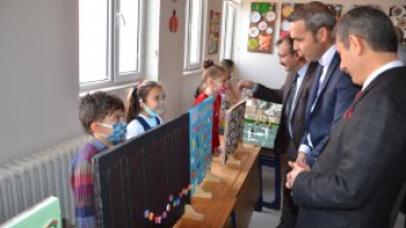 EMET 3 EYLÜL İLKOKULUMUZ AHŞAP TASARIM ATÖLYEMİZDE MİNİK ÖĞRENCİLERİMİZİN 