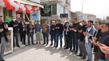 ALTIN KARDEŞLER MEYVE-SEBZE ŞARKÜTERİ VE MARKET İŞLETMESİ BUGÜN CUMA NAMAZI SONRASI DUALARLA AÇILDI...