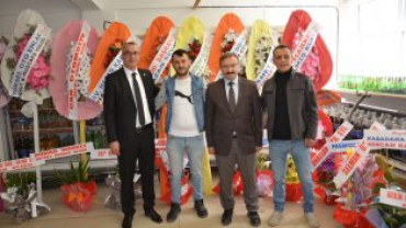 ALTIN KARDEŞLER MEYVE-SEBZE ŞARKÜTERİ VE MARKET İŞLETMESİ BUGÜN CUMA NAMAZI SONRASI DUALARLA AÇILDI...