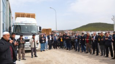 ŞİMŞEK ROTBALANS VE OTO LASTİK TAMİR SERVİSİ BUGÜN CUMA NAMAZI SONRASI DUALARLA AÇILDI...