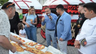 EMFEST'te Emet Pidesi Pizzayla Yarıştı