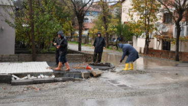 Emet’te 1 Saatlik Sağanak Yağışta Sahadaydık
