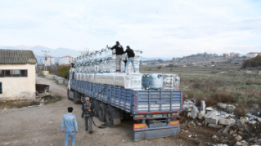 Çevre, Şehircilik ve İklim Değişikliği Bakanlığından Emet Belediyesi’ne Hibe Çöp Konteynerleri